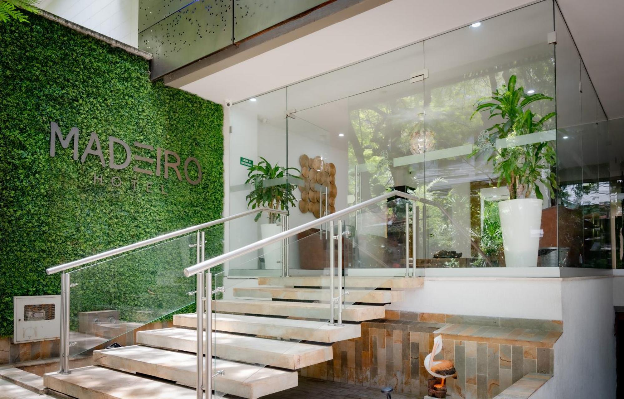 Hotel Madeiro Medellín Kültér fotó