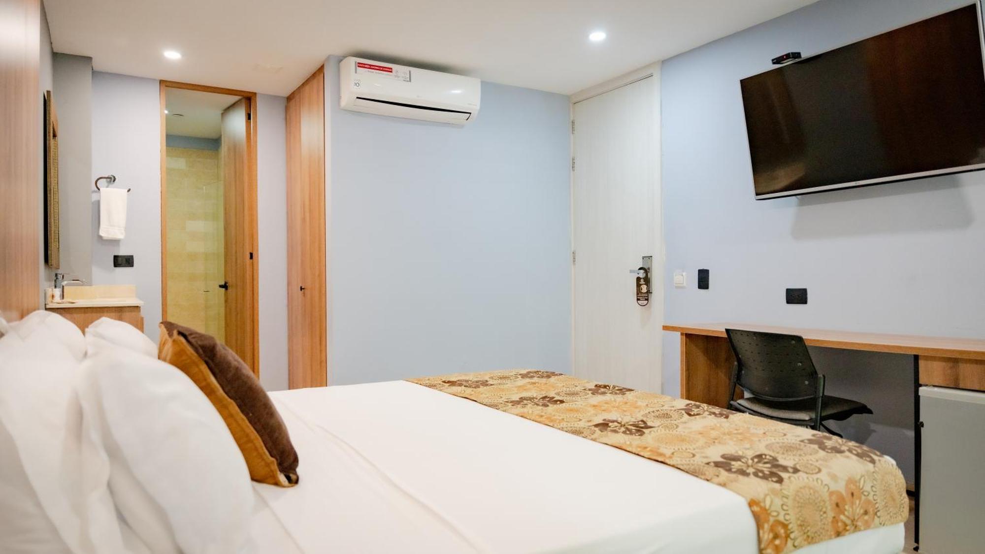 Hotel Madeiro Medellín Kültér fotó