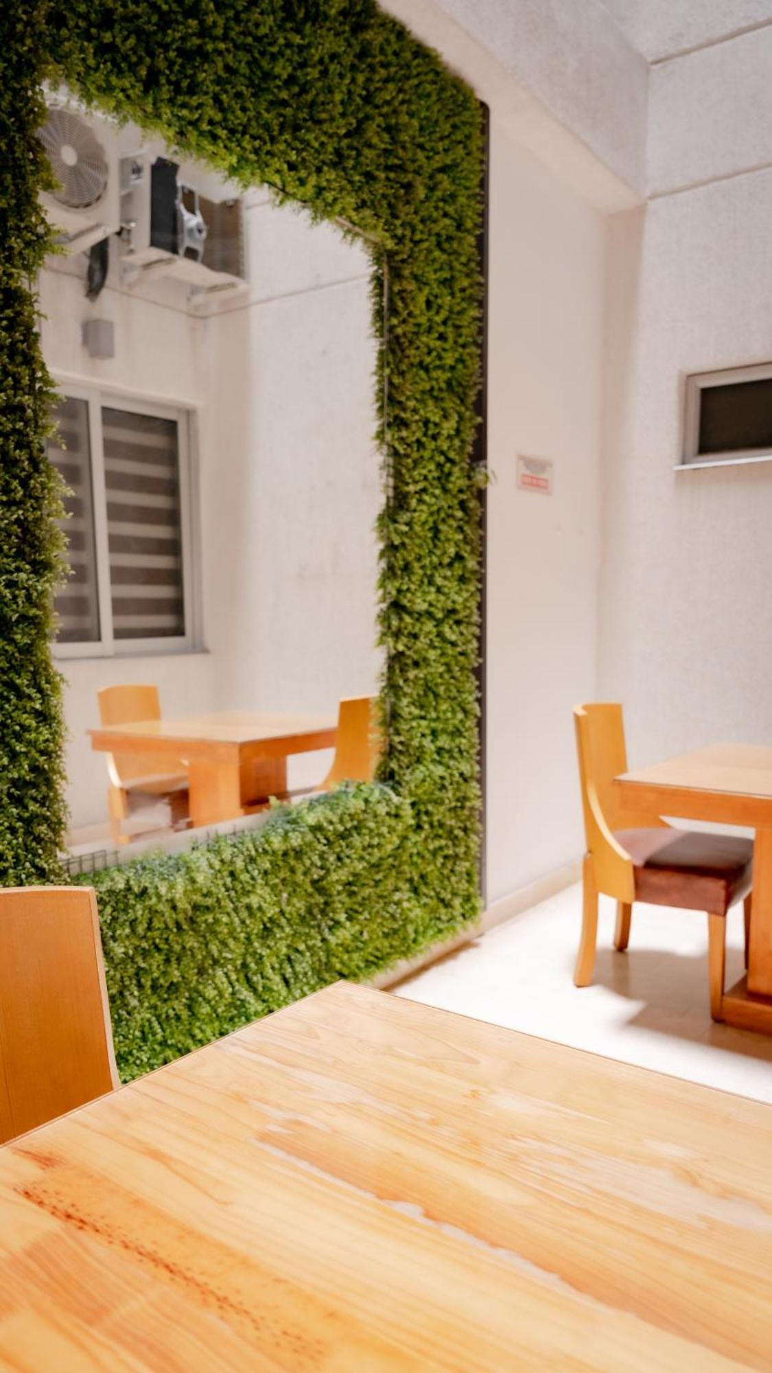 Hotel Madeiro Medellín Kültér fotó
